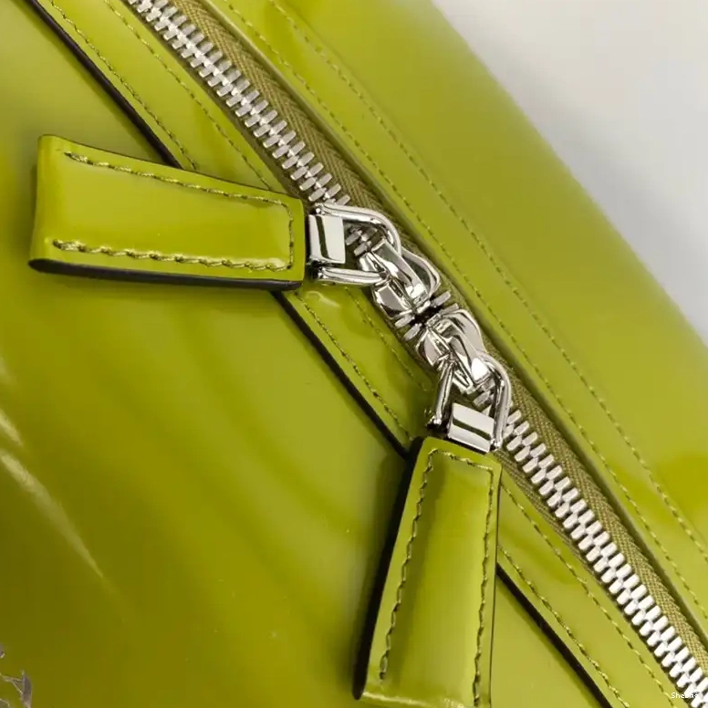 2210YA0119 Prada Bag 0602